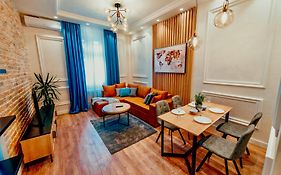 Miha Luxury Apartment